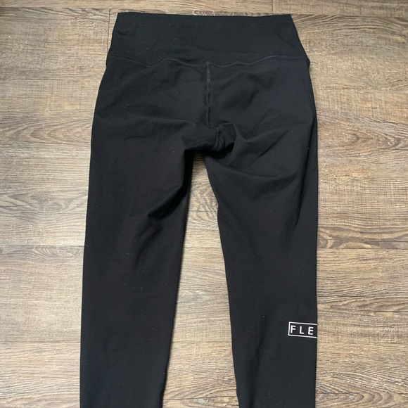 Fleo Pants - Fleo leggings